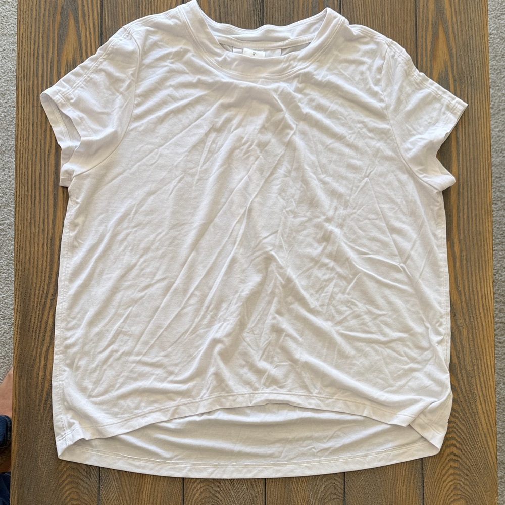 Athleta White Short Sleeve Tee